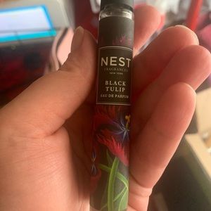 Nest fragrances. Black tulip travel spray.